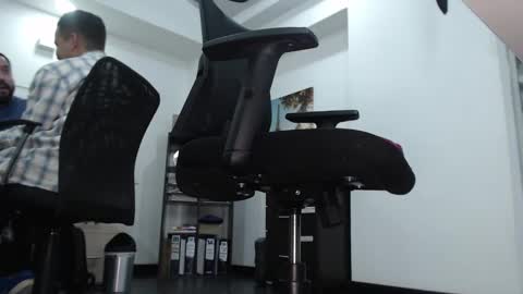 Snapshot of kimberly_clars chatting on January 15, 6:29 pm Kimberly 1200-1900 GMT-5 online show from January 15, 6:29 pm