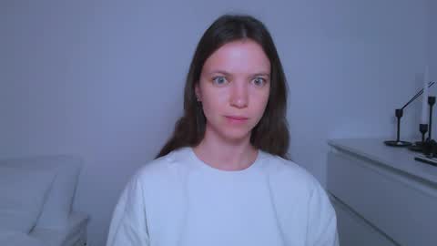 Kimberly online show from April 29, 3:32 am