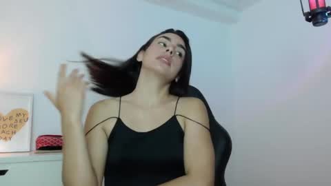 CAMI online show from April 28, 1:36 am