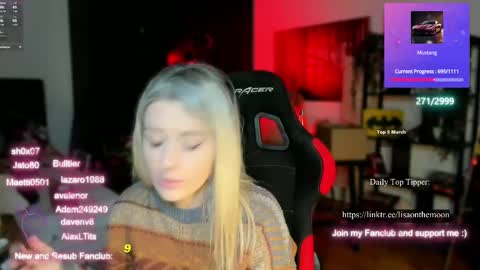 Snapshot of kimilee22 chatting on March 2, 9:19 pm Wolfs Girl online show from March 2, 9:19 pm