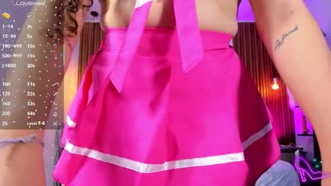 KIM online show from November 18, 3:07 am