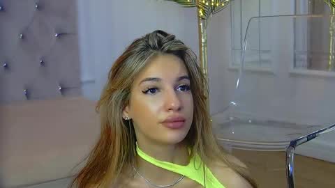 kimmdaviss online show from April 25, 12:41 pm