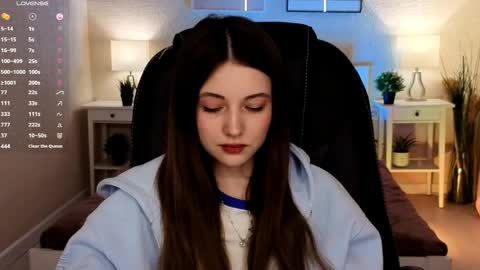  Your Kimmie  follow me  online show from April 11, 9:13 am