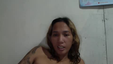 kimmk73644 online show from January 9, 7:46 am