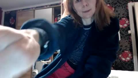 Snapshot of kingandprincess chatting on March 8, 9:29 pm sexysexyhotwetpinkredpussy online show from March 8, 9:29 pm