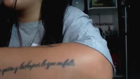 kinky_eli_ online show from November 12, 3:54 pm