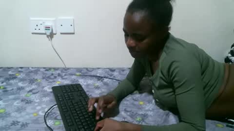 kinky_nymo online show from May 22, 1:09 pm