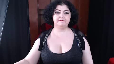 Snapshot of kinkyblacky chatting on February 17, 3:58 am MistressBlacky online show from February 17, 3:58 am