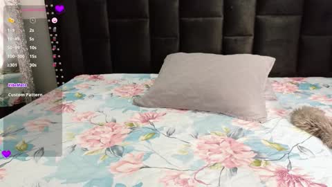 MISS RYN  online show from November 30, 7:29 pm