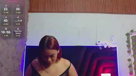 kinkywildmilf online show from June 9, 3:06 am