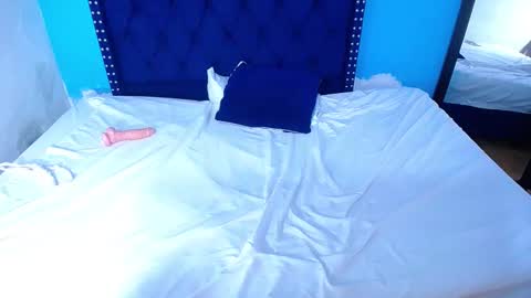 Snapshot of kinkyy_redhead chatting on September 13, 5:54 pm kinkyy_redhead online show from September 13, 5:54 pm