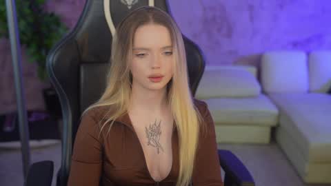 Sweet girls online show from October 19, 7:21 am