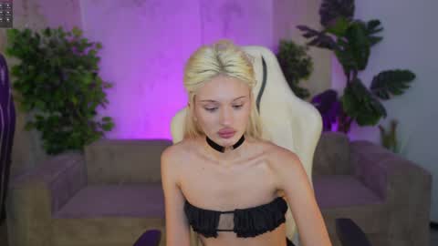 Sweet girls online show from September 26, 10:51 pm