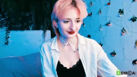 Kira online show from April 24, 9:17 pm