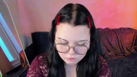 kira online show from February 12, 2:57 am