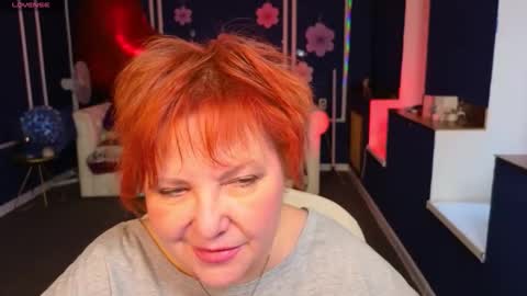 Kira Kennet online show from April 22, 12:35 pm