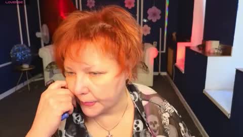 Kira Kennet online show from April 27, 7:38 am