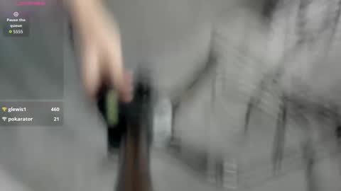 kiraadamss online show from March 8, 2:04 am