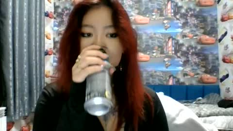 Snapshot of kiradrip chatting on October 4, 6:56 pm Kira online show from October 4, 6:56 pm