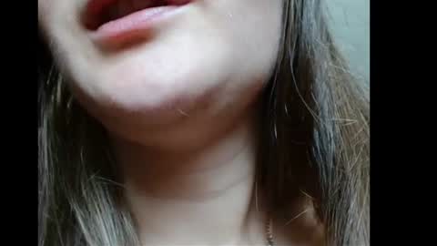 KiraGoldens online show from August 3, 9:04 am