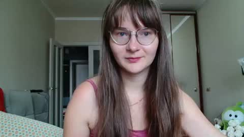 KiraGoldens online show from August 2, 6:27 am