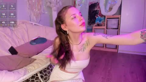 little vampire online show from May 9, 5:53 am