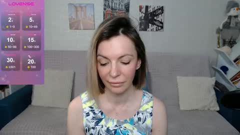 Snapshot of kiramartins_cat chatting on January 15, 3:22 am kiramartins cat online show from January 15, 3:22 am