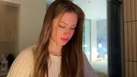 Kira online show from April 23, 12:29 pm