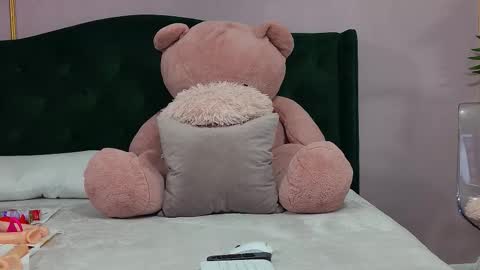 Kirra online show from February 17, 5:29 am