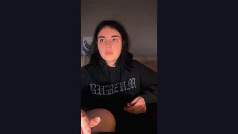 Kira online show from October 27, 8:25 pm