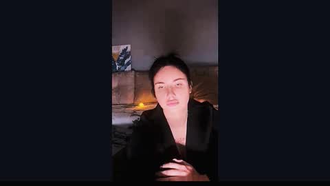 Kira online show from October 20, 7:50 pm