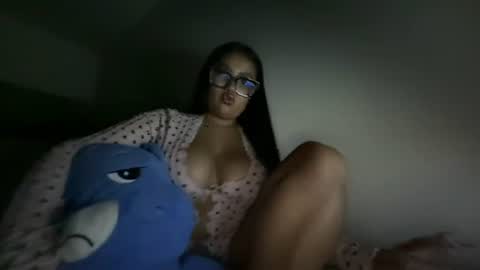 kissa_nam online show from August 8, 6:32 am
