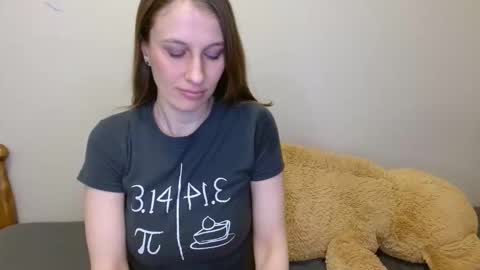 Allie online show from April 23, 3:25 pm