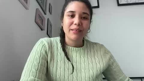 Kiss  Currency online show from April 13, 7:47 pm