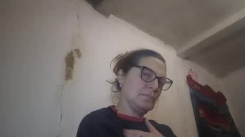 kissandvibe online show from February 13, 7:48 pm