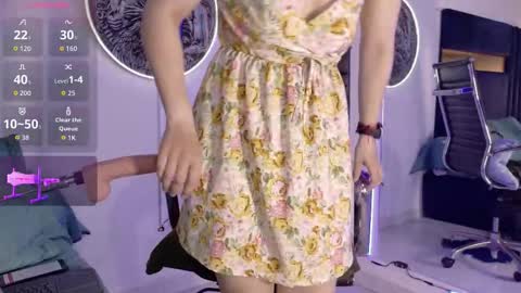 Kissing Company online show from November 10, 5:13 am