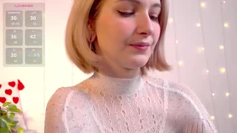 Snapshot of kisskiss_muah chatting on February 20, 2:24 pm Kate online show from February 20, 2:24 pm