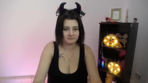 kissleoxx online show from October 31, 12:31 pm