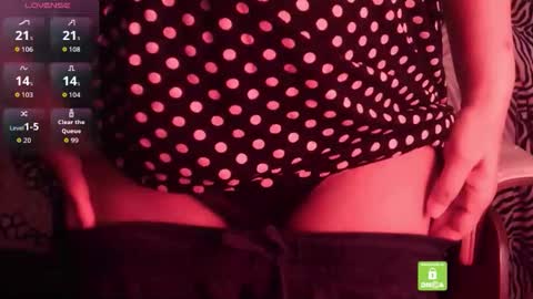 J online show from April 20, 8:34 pm