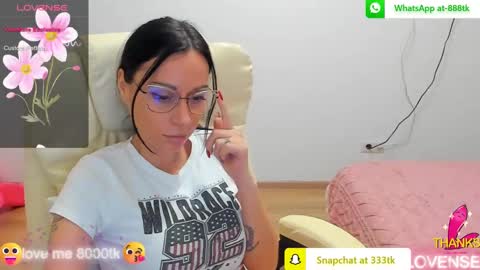 kisssnicol online show from March 4, 6:18 pm