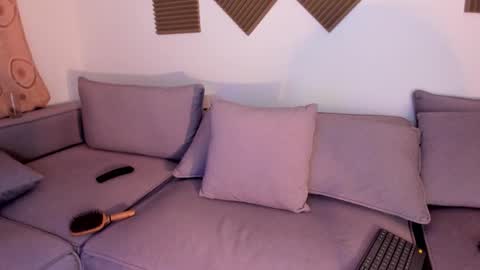 Lily online show from January 17, 4:53 am