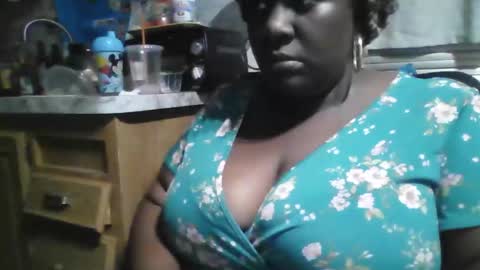 kitathekatch online show from January 17, 2:08 am