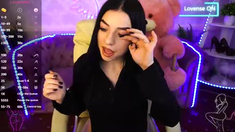 Snapshot of kitnis1love chatting on February 10, 8:00 pm kitness online show from February 10, 8:00 pm