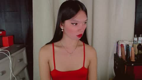 KITTY online show from April 21, 2:15 am