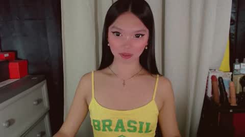 KITTY online show from April 26, 9:45 pm