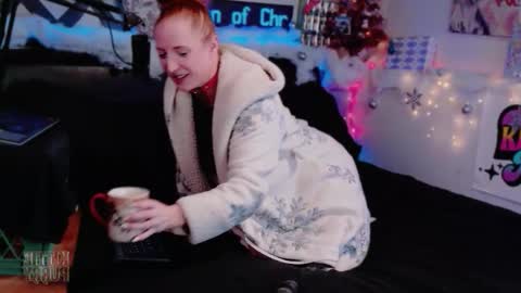 Kittie Purry online show from December 20, 5:22 am