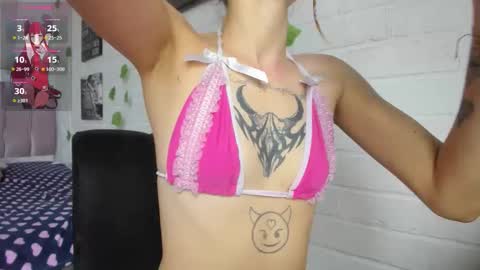  KITTY online show from November 15, 8:10 pm