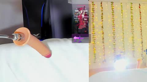 Kitty online show from March 23, 10:10 am