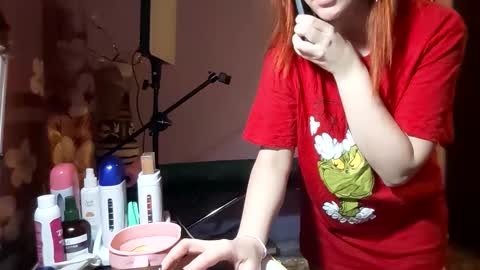 Kitti online show from November 25, 5:48 pm