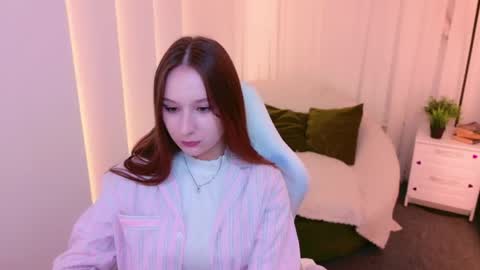 kitty_fors online show from May 9, 12:29 pm